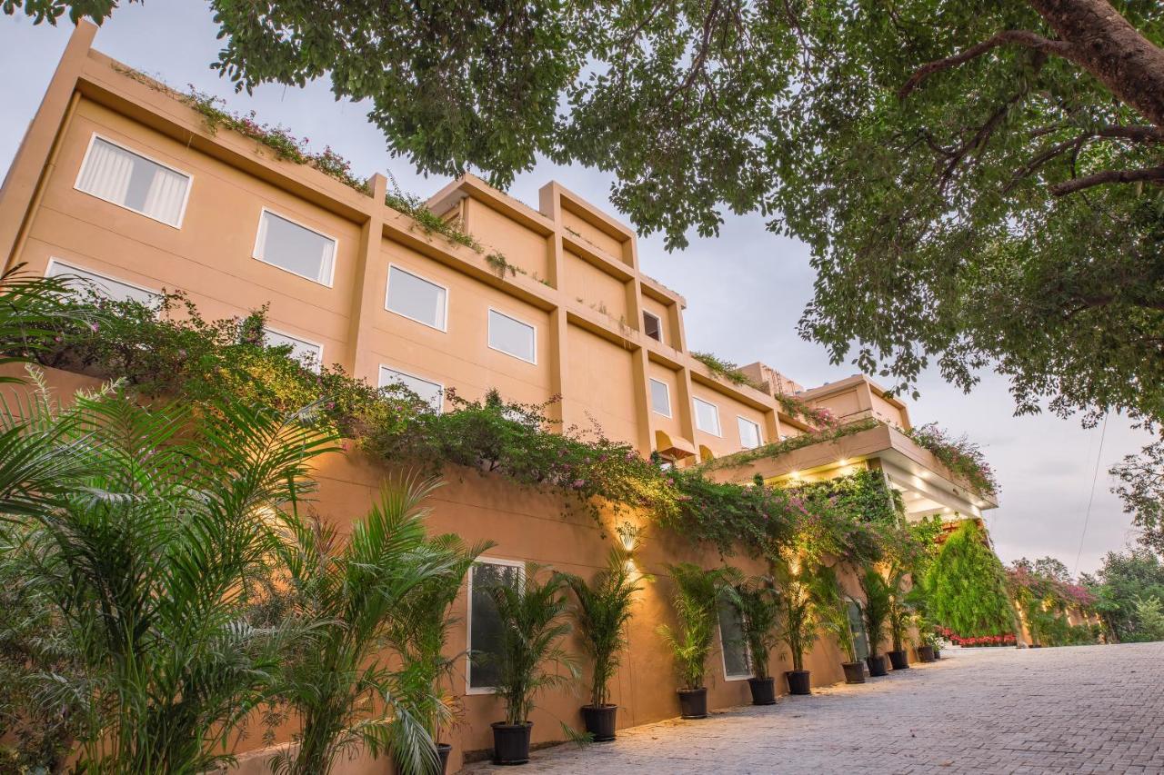 The Lalita Grand Mathura- Vrindavan Buitenkant foto