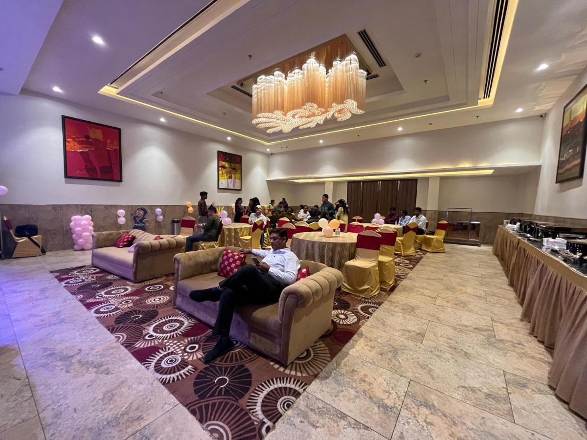 The Lalita Grand Mathura- Vrindavan Buitenkant foto