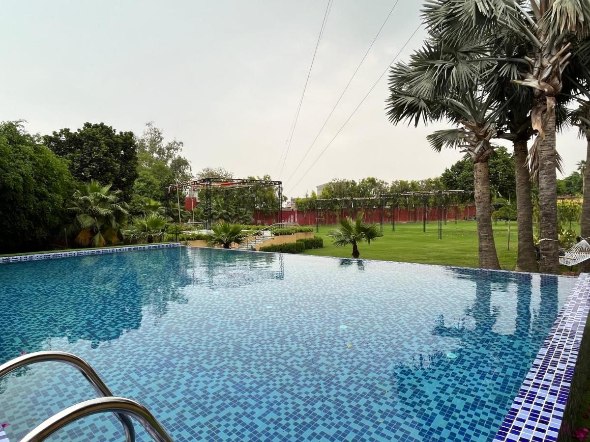 The Lalita Grand Mathura- Vrindavan Buitenkant foto