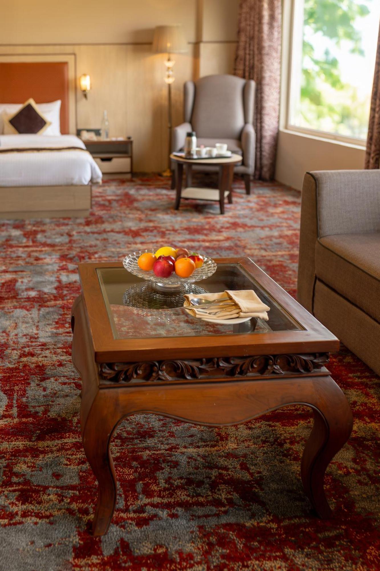 The Lalita Grand Mathura- Vrindavan Buitenkant foto